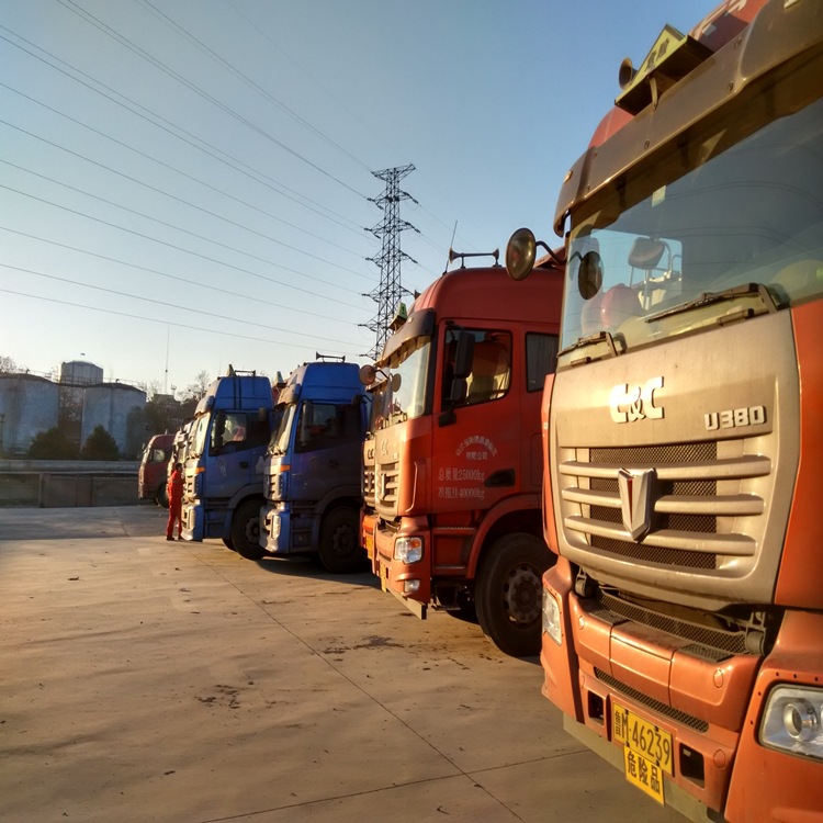 源头厂家液体沥青东海牌齐鲁石化石油沥青70号桶装