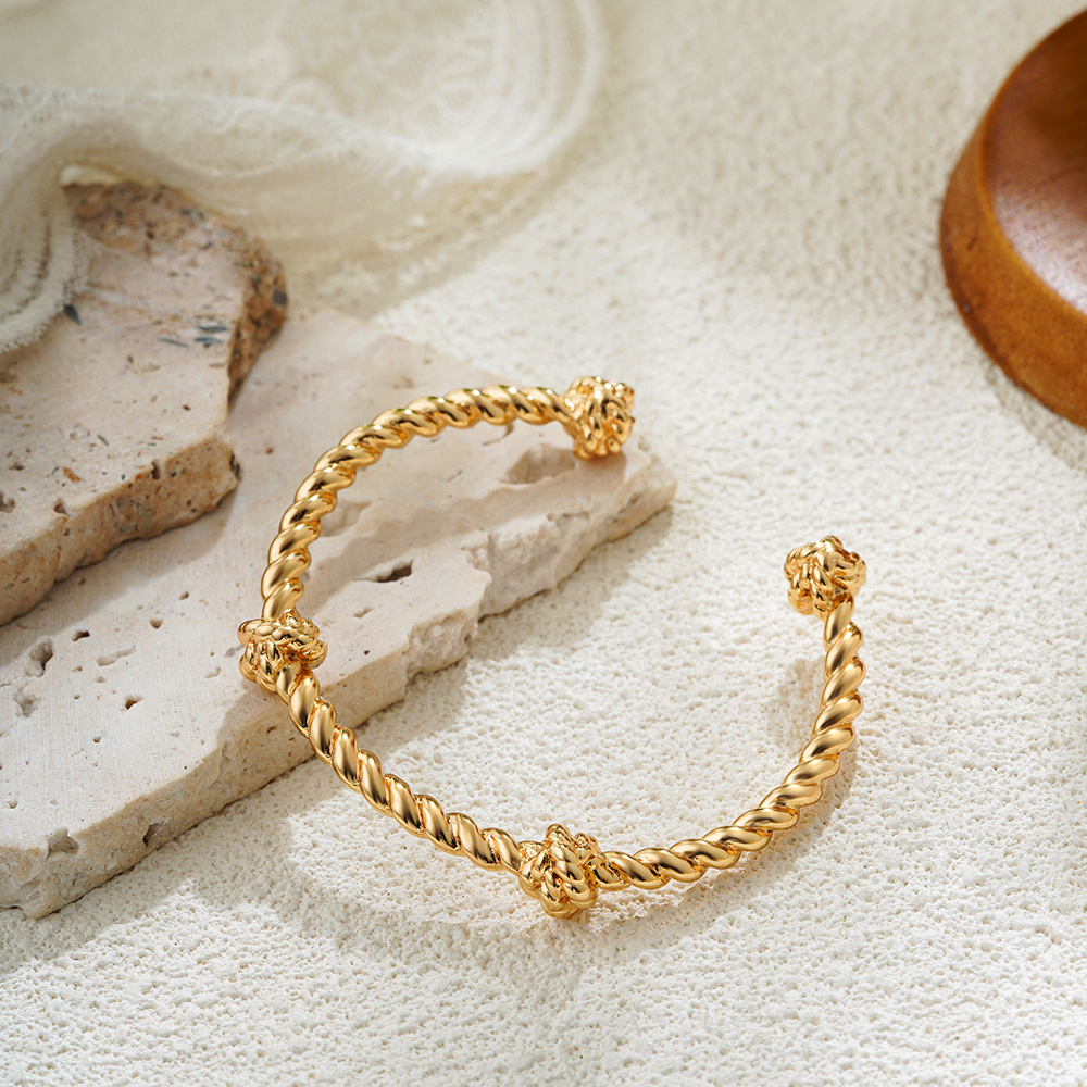 Bangle Classification Alloy Chain Material Retro Classic Style Geometric 14K Gold Plated Alloy Bangles Wholesale