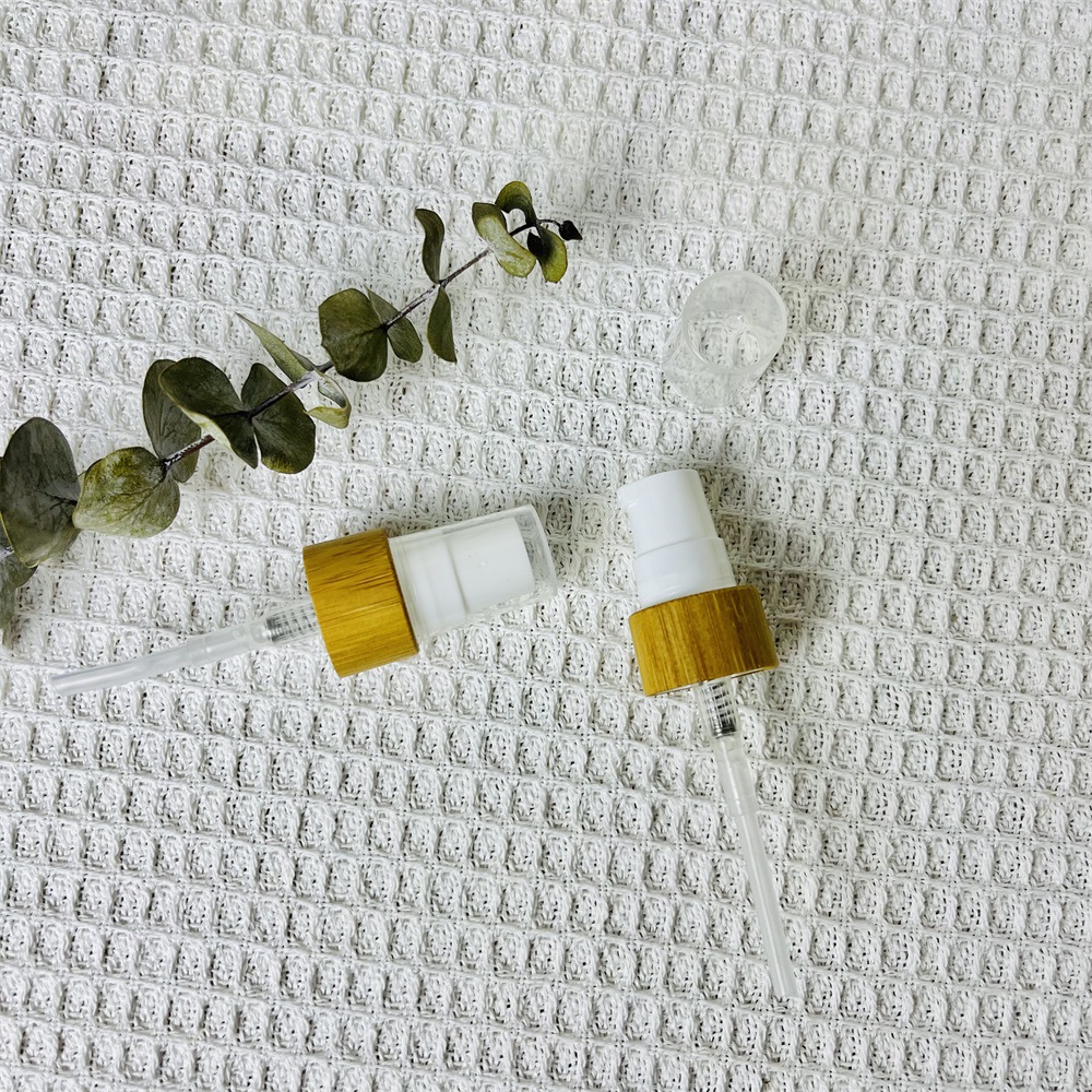 化妆瓶喷雾竹盖香薰精油瓶木盖滚珠瓶盖香水木盖竹制品精油瓶竹盖