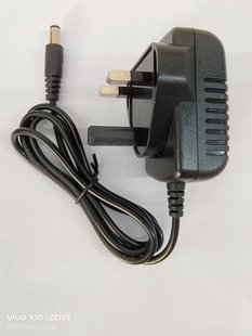 4.2v1A British standard charger 4.2V lithium battery charger constant voltage constant current IC solution full power color changing