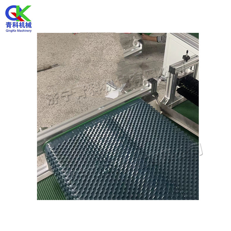 辣椒蔬菜穴盘育苗机 花卉用穴盘播种机 220V自动压穴播种育苗机