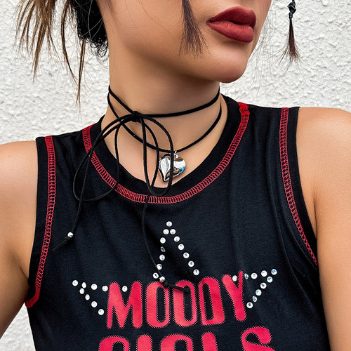 European and American cross-border jewelry, versatile popular heart geometric necklace, simple mirror three-dimensional heart-shaped pendant necklace for women