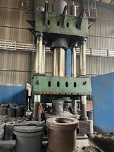 转让二手南通锻压YQ32-1000液压机顶缸顶出力:1600kn
