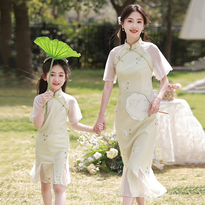 親子母女裝新中式日常改良旗袍2025新款年輕款女復古修身短袖夏季