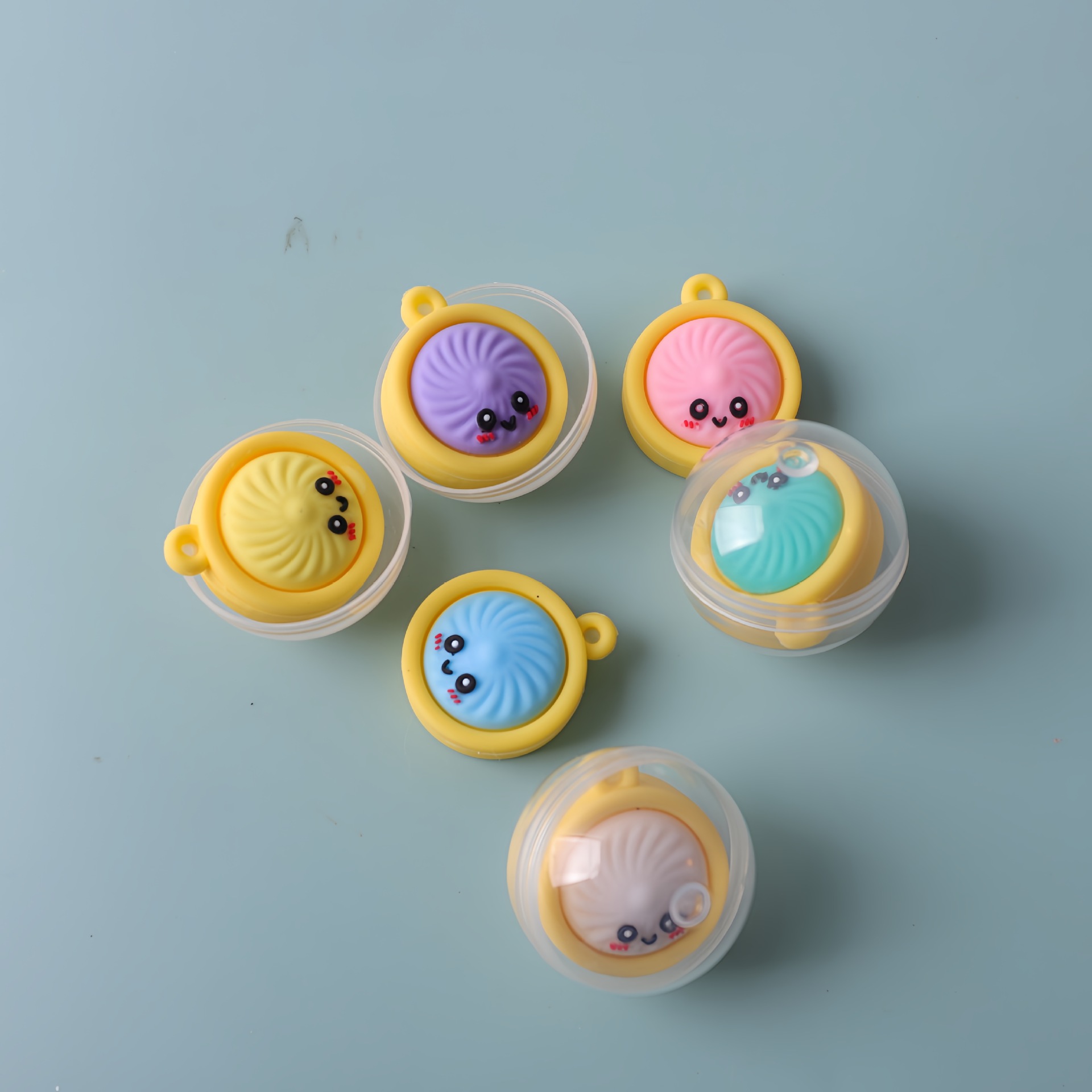 Explosiones transfronterizas bolsas de jaula llaveras PVC de goma blanda muñeca llaveras bolsas creativas llaves colgantes pequeños regalos
