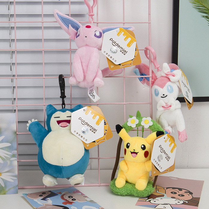 Colgante auténtico de pokemon, colgante de muñeco de Pikachu, juguete de peluche Eevee, mochila de pokemon, muñeco