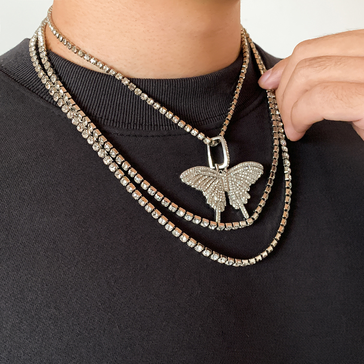 1 Piece Hip-hop Butterfly Alloy Inlay Rhinestones Men's Layered Necklaces display picture 3