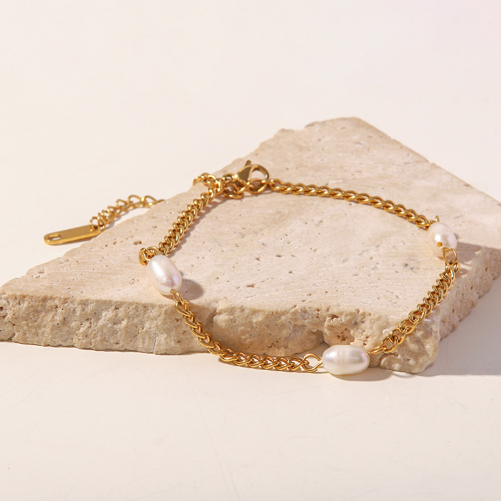 Fashion Geometric Stainless Steel Gold Plated Pearl Bracelets