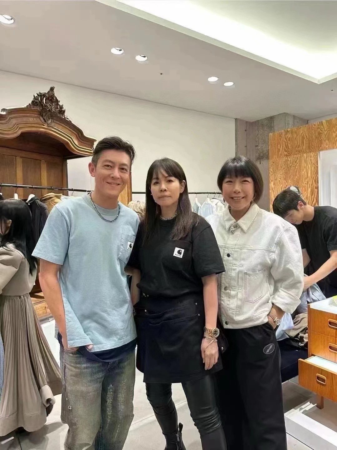 顶牛！卡哈char X saci 联名双侧开衩暗扣口袋T恤短袖陈冠希同款