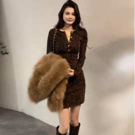 & 性感气质领豹纹连衣裙女包臀裙复古中长款修身裙