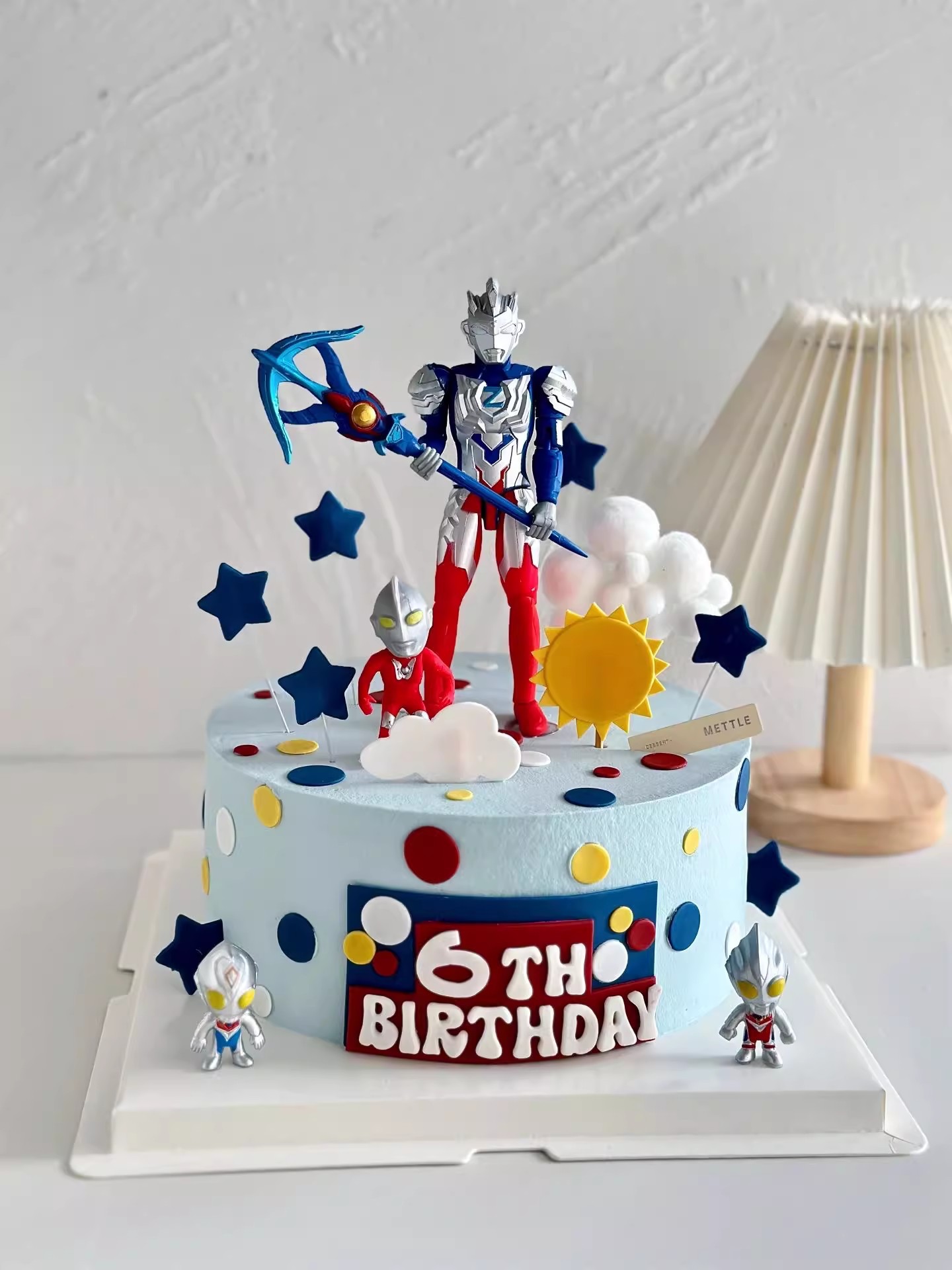 Monstruo Superman decoración de pastel adorno niño niño cumpleaños dibujos animados héroe acero dragón vestido plug-in