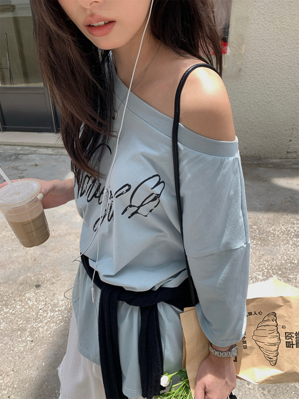 広州黄正韓国版ユニークな斜め肩トップオフショルダーレターラブプリントルーズ半袖Tシャツ520733|undefined