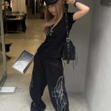 ��ʽ���^��ɫ��ѝŮ�ļ��¿�Ļ�ʮ�ּ�baggy�ٴ����e����ѝ��