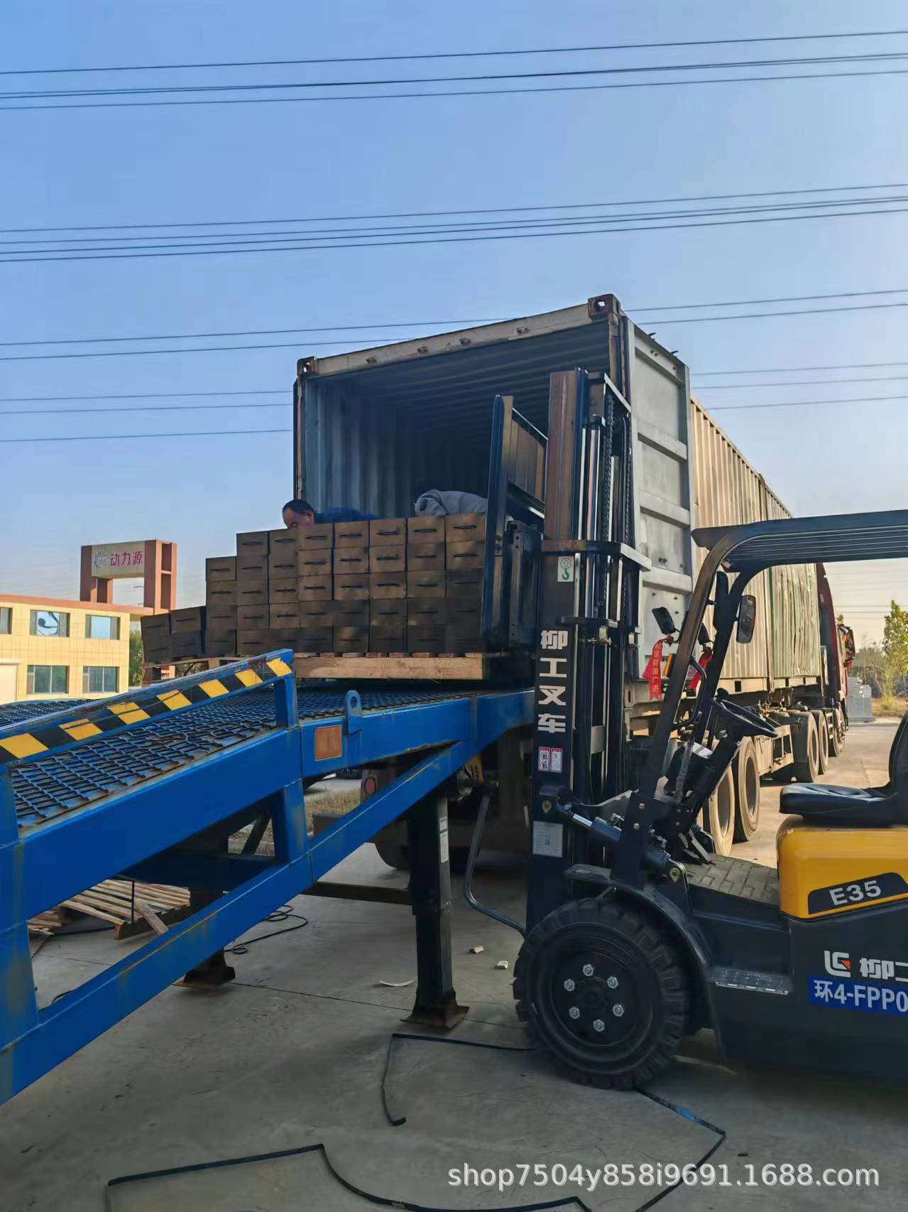 d343c9b59b3251181e16f400f88f5a