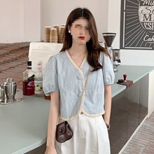 小清新法式泡泡袖蓝色衬衫女设计感遮肉蕾丝花边领上衣短款上衣