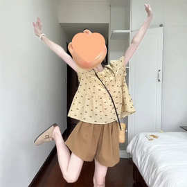 茶系一整套穿搭小个子夏季休闲运动套装女甜美减龄衬衫短裤两件套