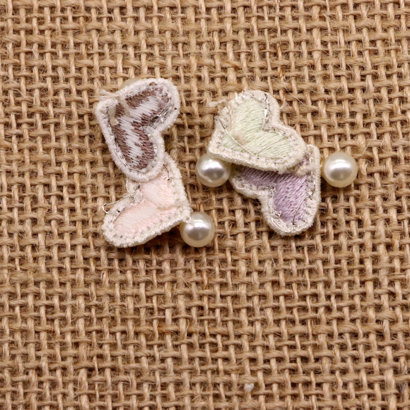 手工缝珠彩色桃心发夹小配饰 diy可爱鞋袜包包饰品服装装饰辅料|undefined