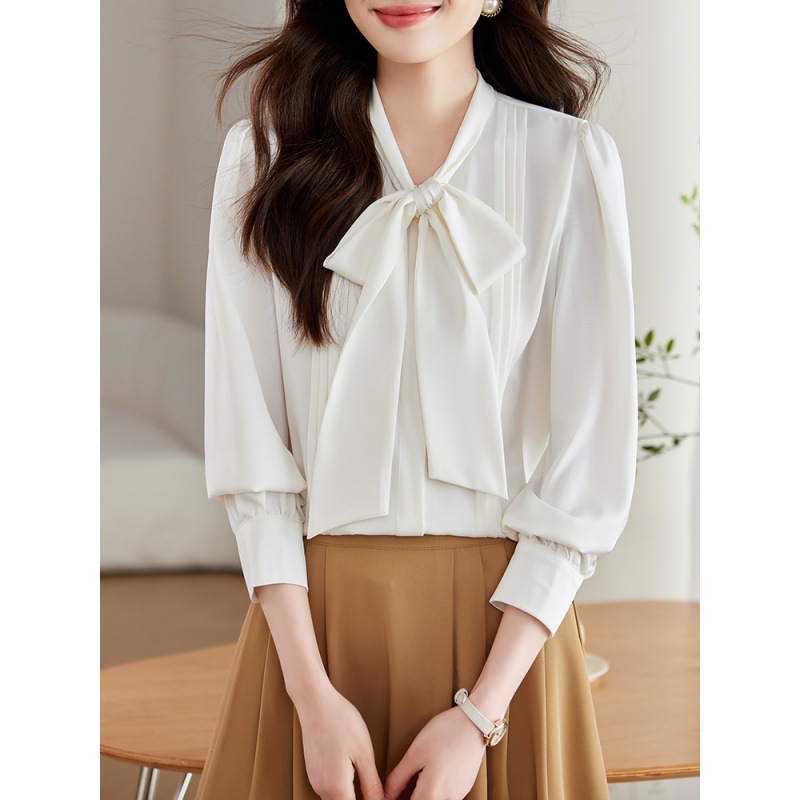 Solid color spring elegant design shirt with bow