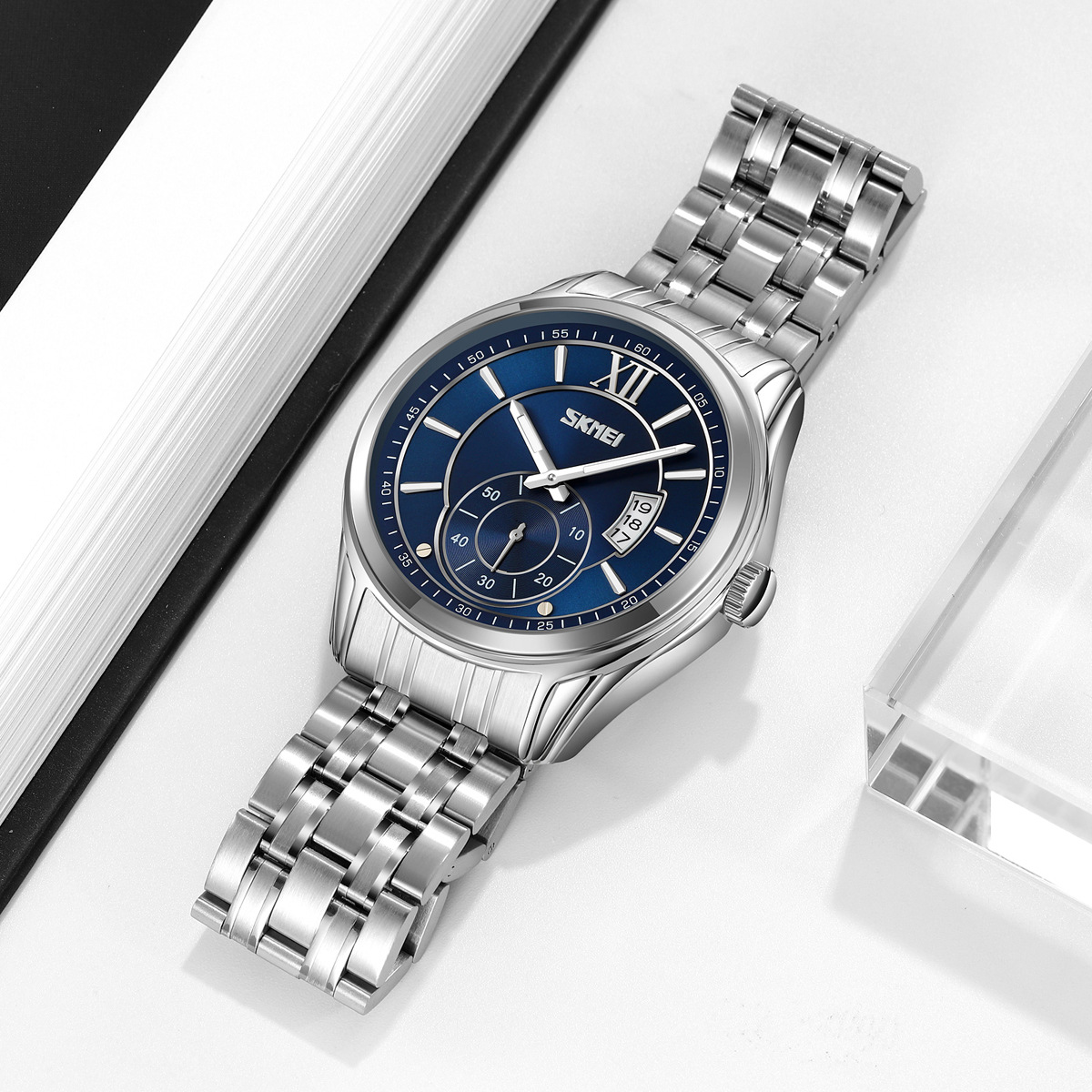 Momento de relojes de hombre de acero sólido calendario de negocios relojes de pulsera impermeable relojes de cuarzo fábrica de stock transfronterizo al por mayor