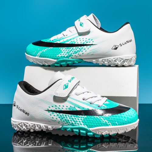 Children's Football Shoes for Training, Cross-border Wholesale New Men's Summer Breathable Football Shoes for Primary School Students, Crumb Rubber Cleats for Girls
