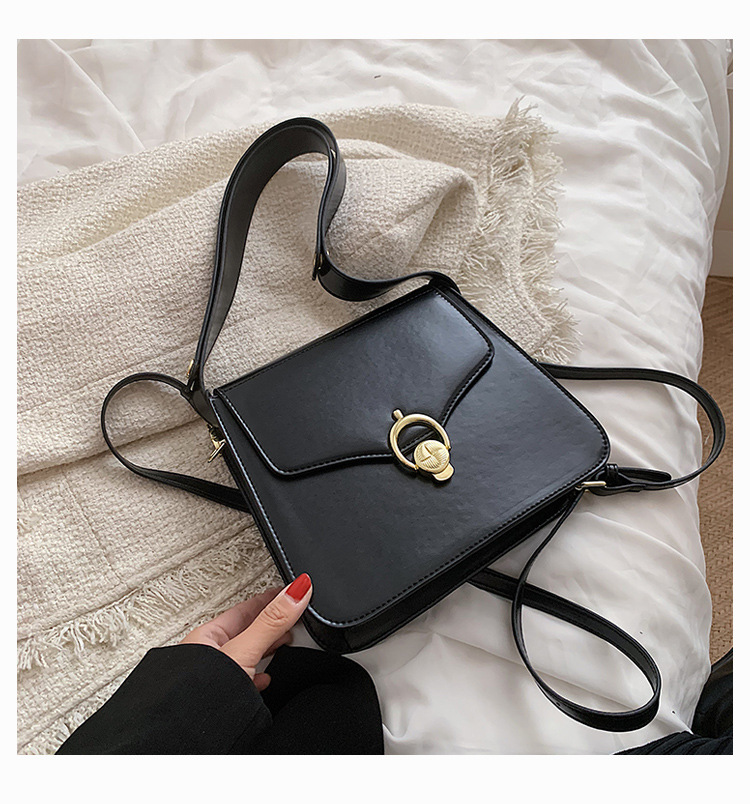 Retro Bag Autumn And Winter New Fashion One-shoulder Messenger Bag Ins Texture Simple Small Square Bag display picture 3