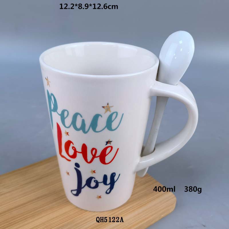 Taza de café de gres europeo y americano transfronterizo Taza de Navidad con cuchara Taza simple Taza de cerámica de leche de desayuno