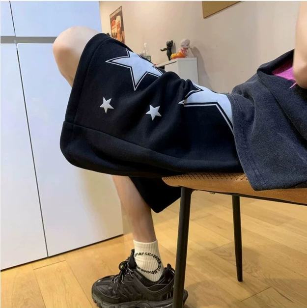 Design summer thin trend shorts for men and women, sports trousers for leisure, American style, print, trend of season, oversize