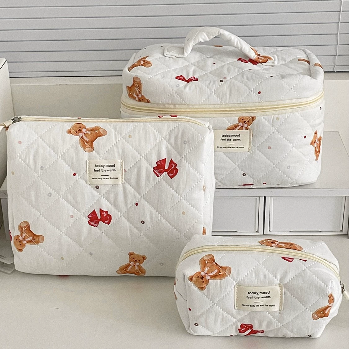Capacious cosmetic bag with bow, handheld soft organizer bag, flowered