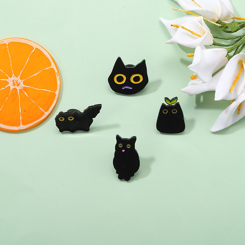 AliExpress nueva aleación animal broche de dibujos animados lindo gato negro forma pintura insignia accesorios en stock al por mayor