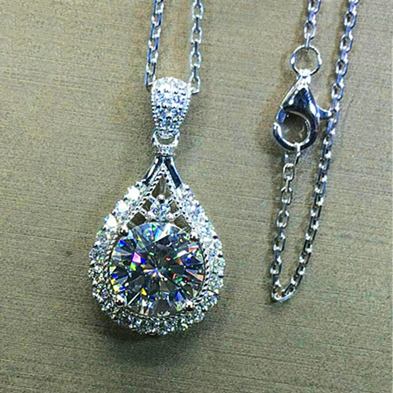 New Luxury Pear Shape Water Drop Pendant Copper Clavicle Chain Wholesale display picture 2