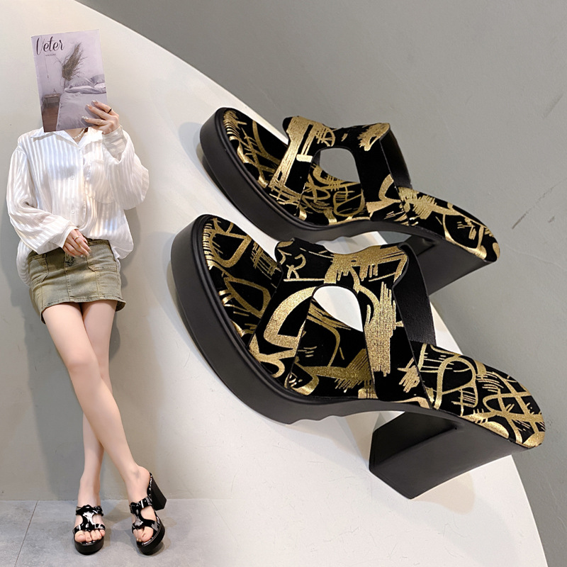 Women's Elegant Geometric Round Toe Open Toe Slides Slippers display picture 1