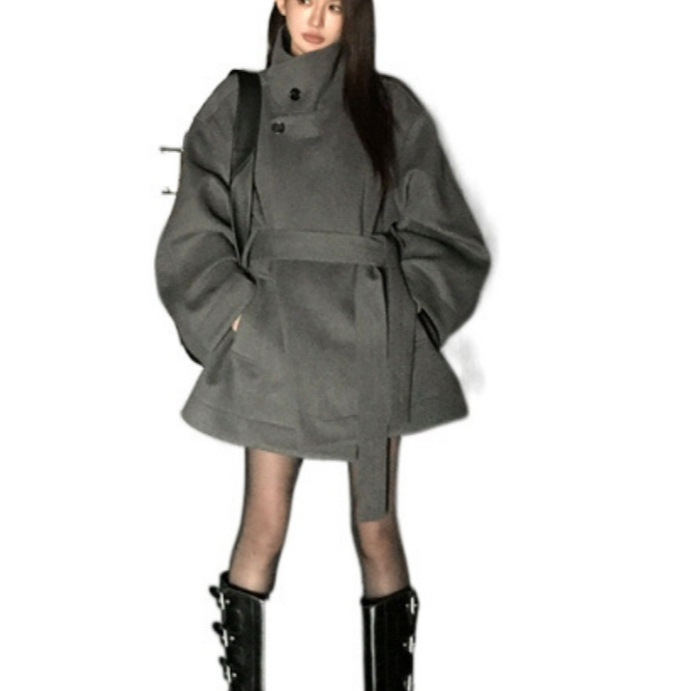 2025年冬新作 レディースファッション 上品なショート丈ウールコート ファッション性のあるウールジャケット 女性用冬物