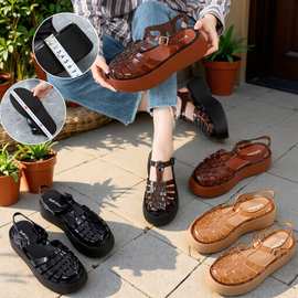 2023新款平底松糕编织凉鞋女果冻色鞋夏季包头沙滩鞋