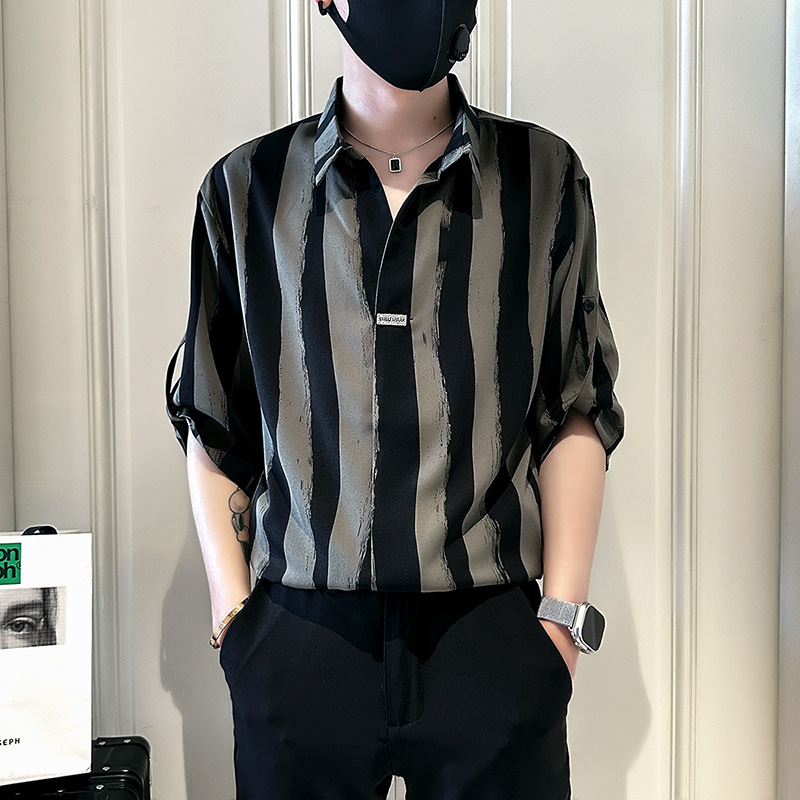 Striped Shirt Men's Short-Sleeved Summer Ice Silk Men's New Popular Style Handsome V Neck Three-Quarter Sleeve Shirt