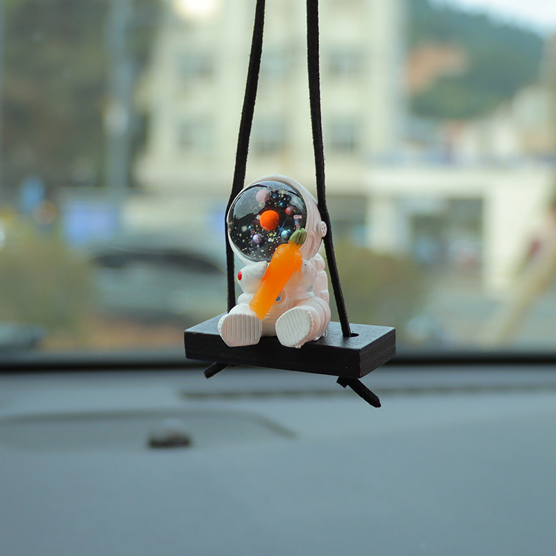 Wholesale a creative astronaut car accessories car accessories car interior accessories car accessories car accessories