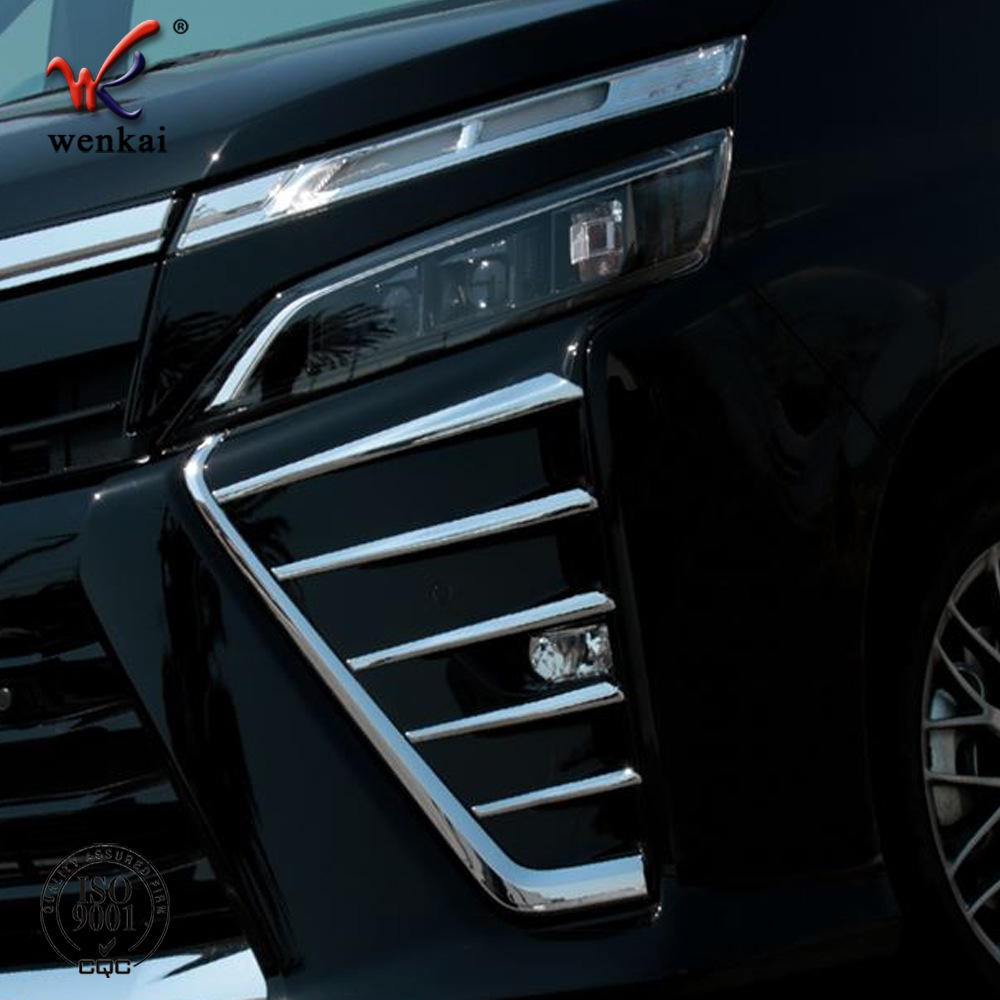 Adecuado para Toyota voxy 80 serie modificación especial frontal niebla lámpara galvanoplastia decorativa brillante tira delantera niebla lámpara ceja TRIM