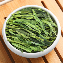 Longjing Tea 2024 New Tea Early Spring Green Tea Longjing Bean Aroma Spring Tea Loose Leaf Can Gift Box Aroma Type Hangzhou Tea