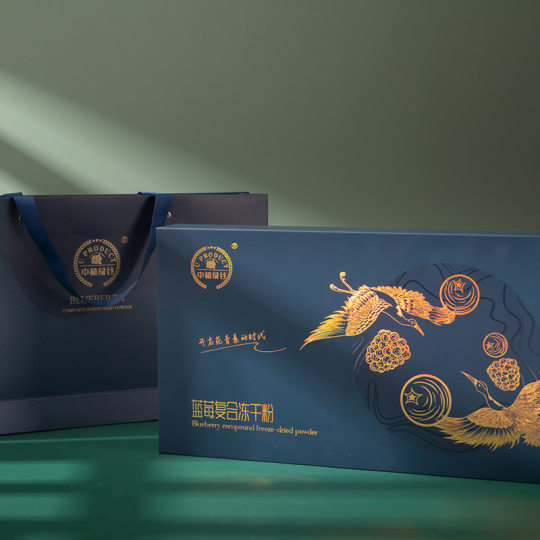 New Year Gift Packaging Box Customized Advanced Sense Wenchuang Tiandi Cover Box Fruit Paper Box Tea Red Wine Accompanying Gift Box