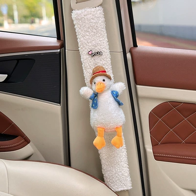 Seat belt shoulder pad: Extended Belt Covers - come-on-duck-white-lambswool-shoulder-pad-49cm-single