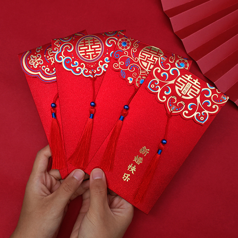 Red envelope wedding Chinese style tassel wedding glitter paper red envelope Chinese style creative bronzing newlywed cardboard red envelope bag