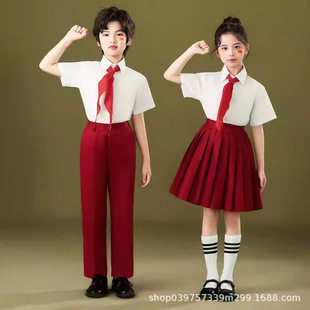 ��һ��ͯԊ�����b�ݳ���С�W���ϳ�����Ů�����b�tɫ�ۇ����v���b