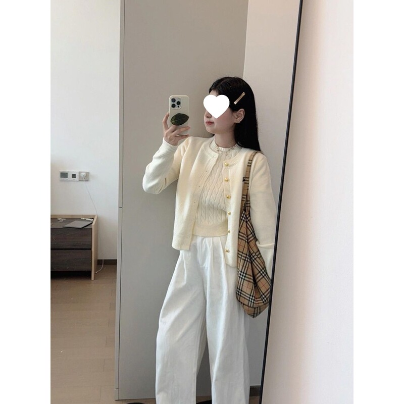 2026 Early Autumn Outfit: Korean-style Gentle and Elegant Goddess Look, Casual Knit Cardigan and Wide-leg Pants Two-piece Set 2026 Early Autumn Outfit: Korean-style Gentle and Elegant Goddess Look, Casual Knit Cardigan and Wide-leg Pants Two-piece Set