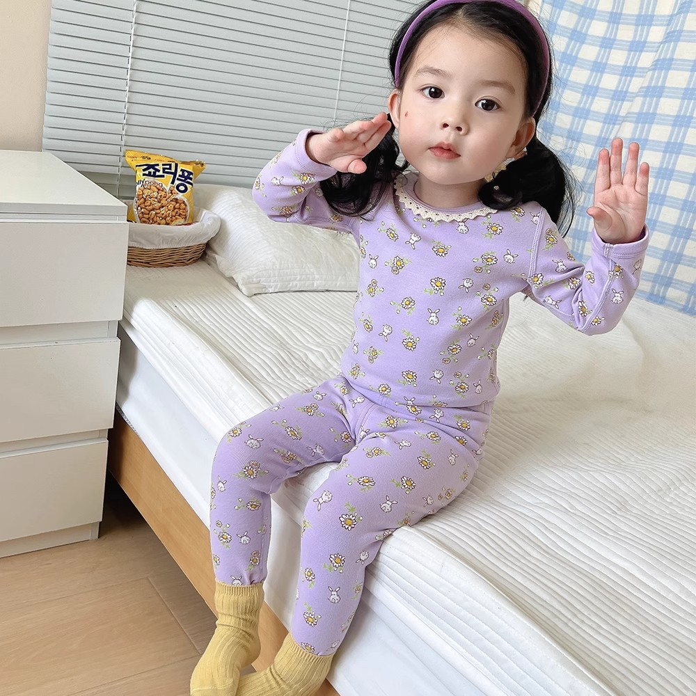 515#Purple background small floral rabbit