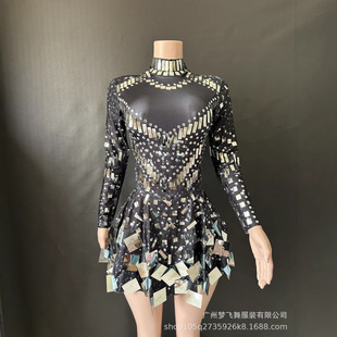 �羳�W���r�ж�ȹ��̨���ݷ��m�ϱ����ݳ����b��Ƭ����