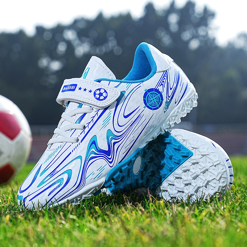 Tenis de Fútbol Infantil de Gamuza y TPR Caña Baja para Césped Natural y Sintético