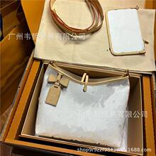 ���ư� �H���¿������allinbb����¡�ϻ�ˮͰ�˻@������Ҹ��Ů��