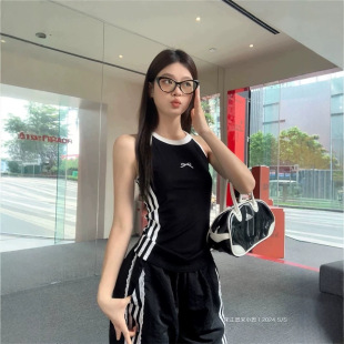 3062#�ļ��¿���Lײɫ�����Y����ƴ�ӱ���Ů����һ�wʽ���؉|