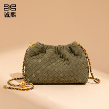 �羳�¿��Ů���ް�녶������С���L朗l�μ�б����|����Ӱ�