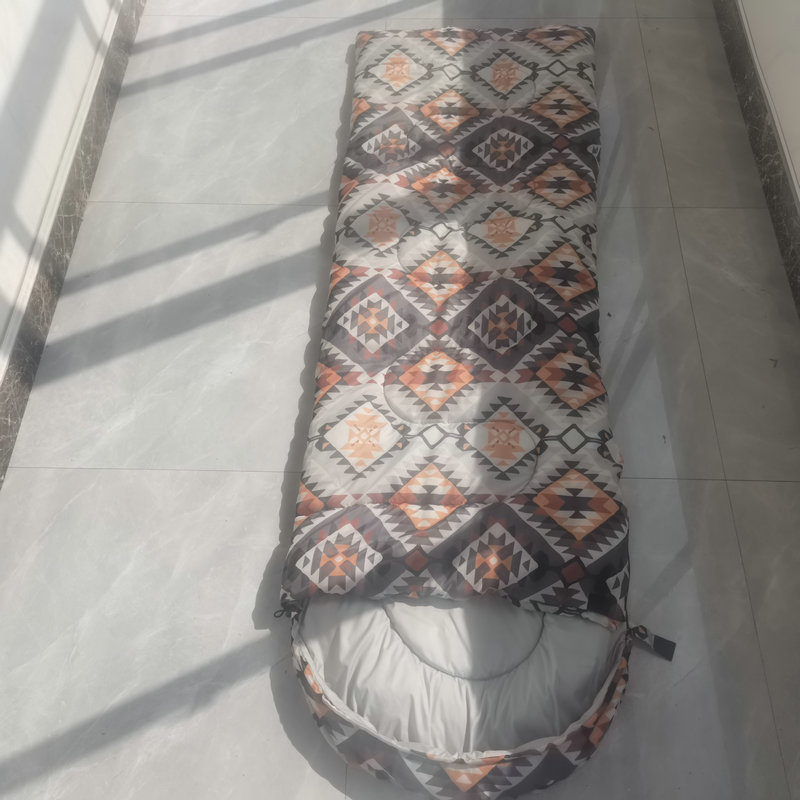 캡이 달린 봄, 여름, 가을용 봉투형 침낭, 아웃도어 침낭, 캠핑 침낭, 에스닉 프린트 침낭