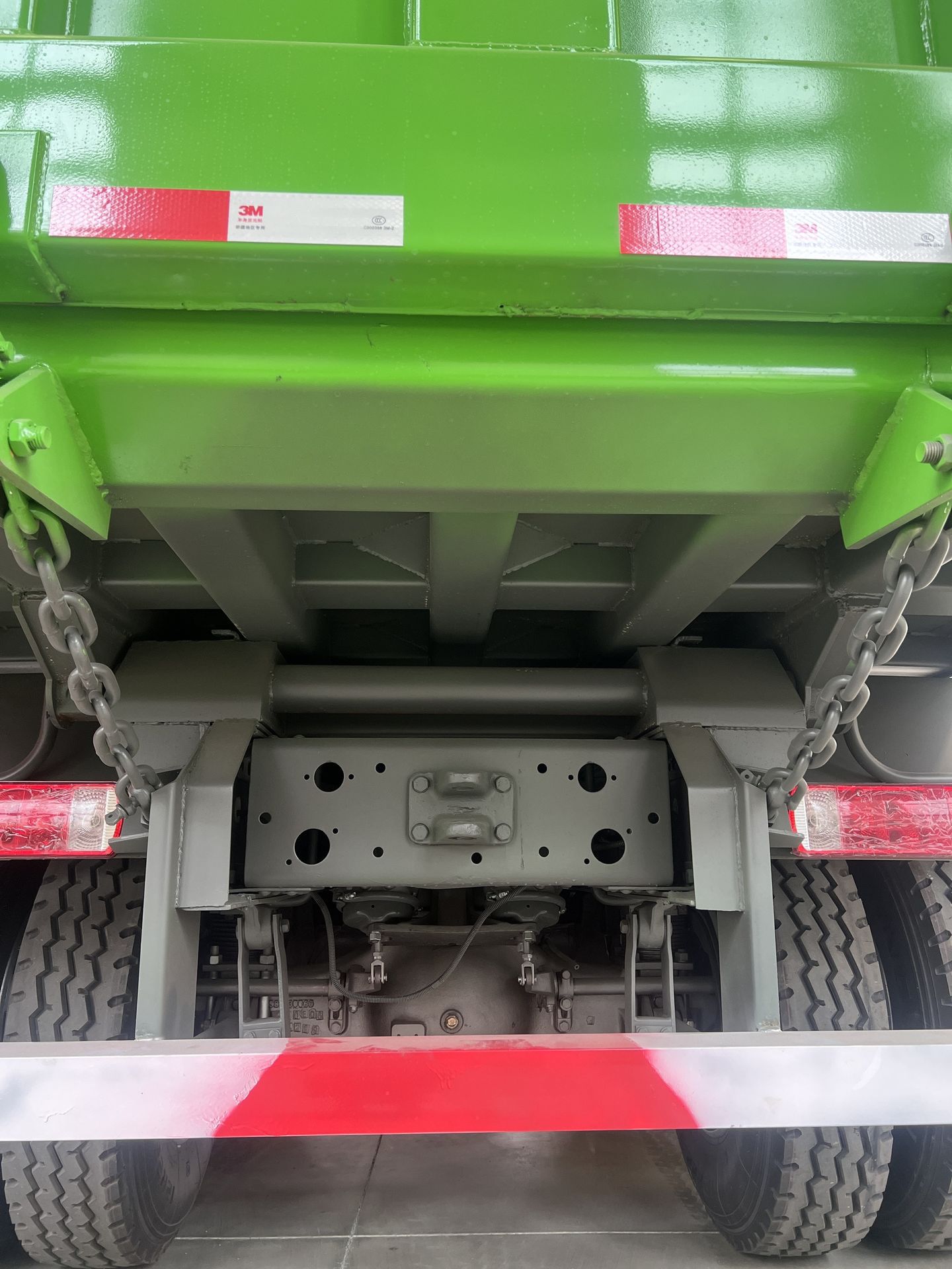Sinotruk HOWO 371 horsepower dump truck, African export model, 10-wheel dump truck